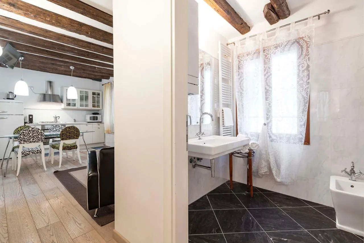 Apartamento San Marco New Romantic Venecia Italia